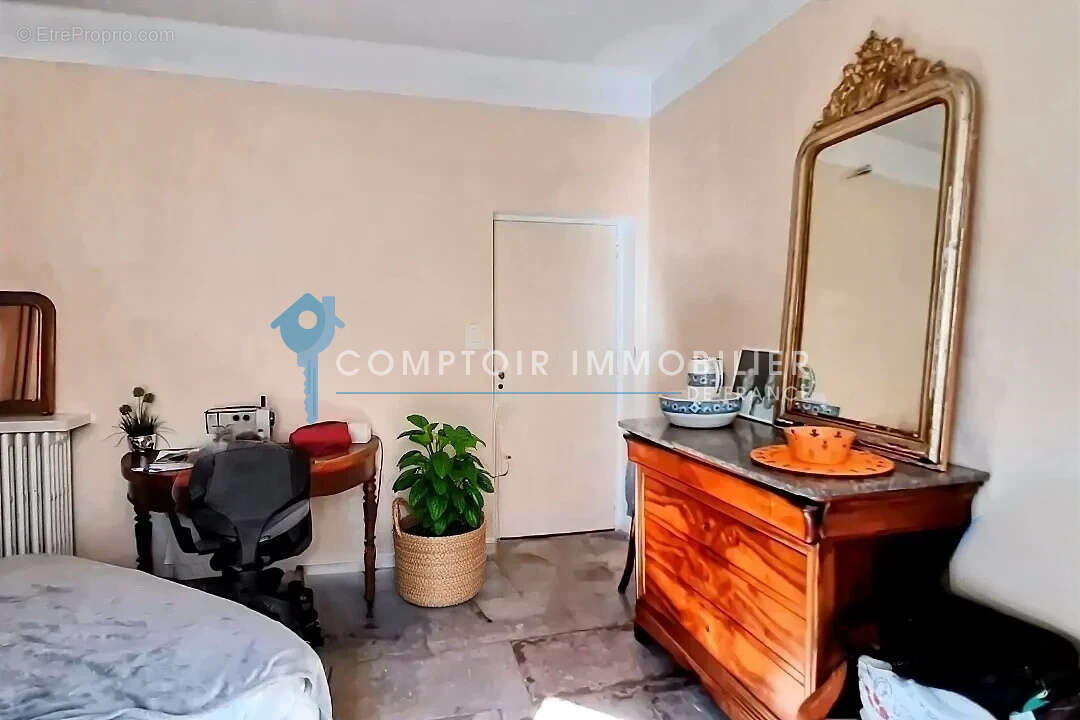 Appartement à VAUVERT