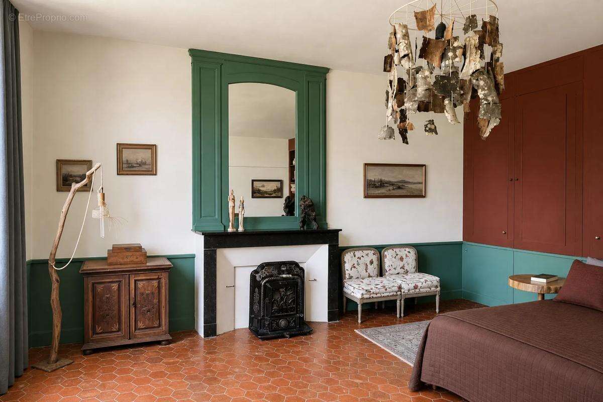 Maison à SAINT-VERAIN