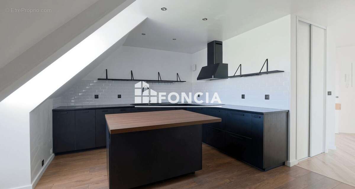 Appartement à MELUN