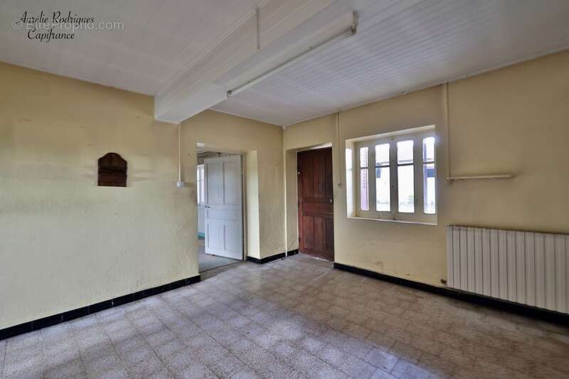 Maison à vendre 3 pièces SAINT ANDRE DE BAGE (01) - photo 2