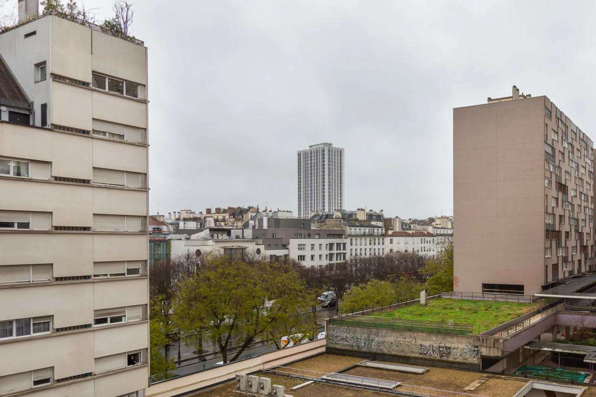 Appartement à PARIS-19E