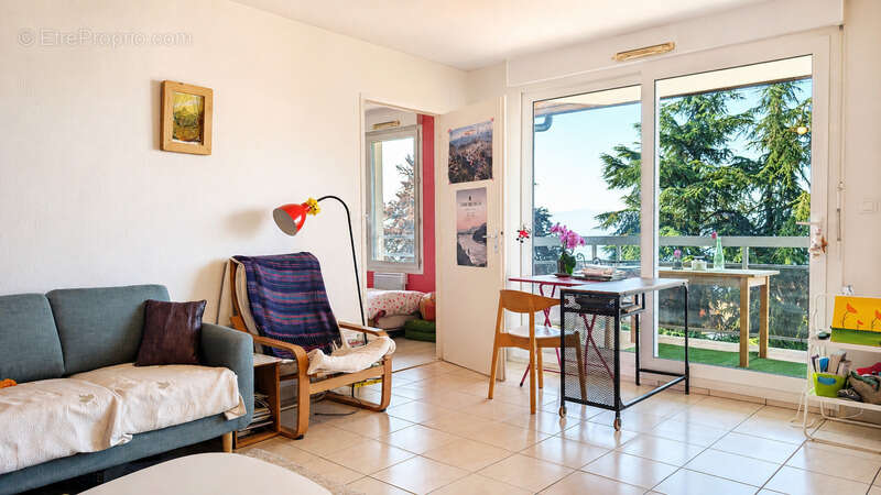 Appartement à EVIAN-LES-BAINS