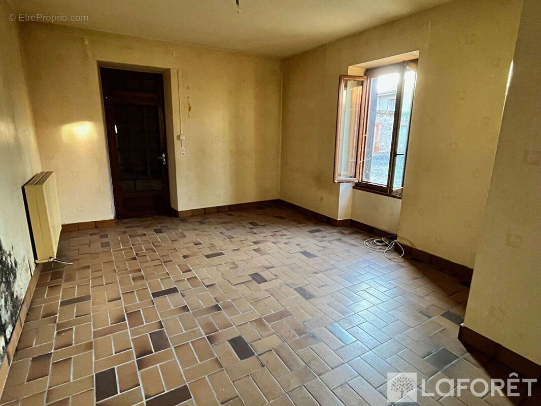 Maison à LEMPDES-SUR-ALLAGNON