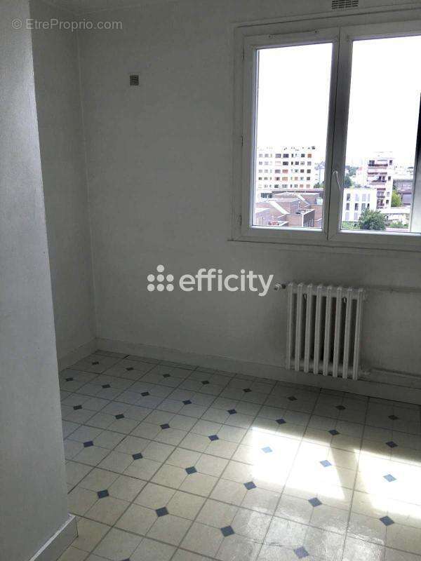 Appartement à ROMAINVILLE