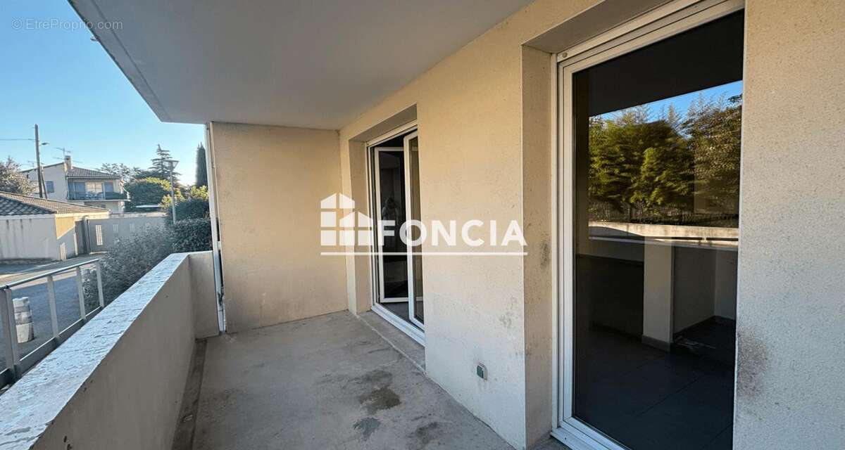 Appartement à LUNEL