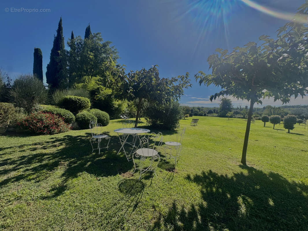 Maison à GRIGNAN