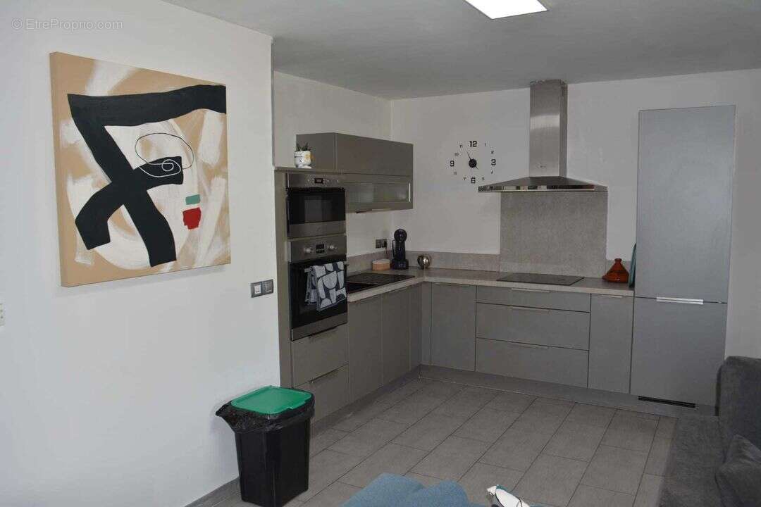 T3-Saint just-place de parking - Appartement à MARSEILLE-13E
