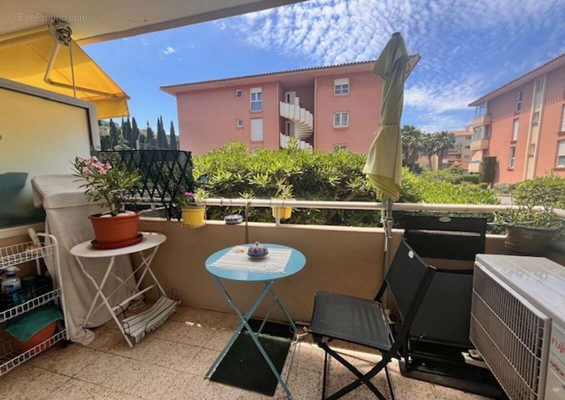 Appartement à SAINT-RAPHAEL