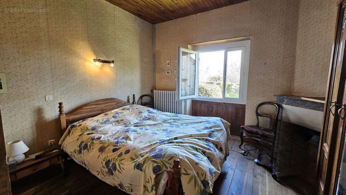 Maison à LIMOGNE-EN-QUERCY