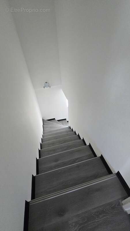 Maison à VILLEMOUSTAUSSOU