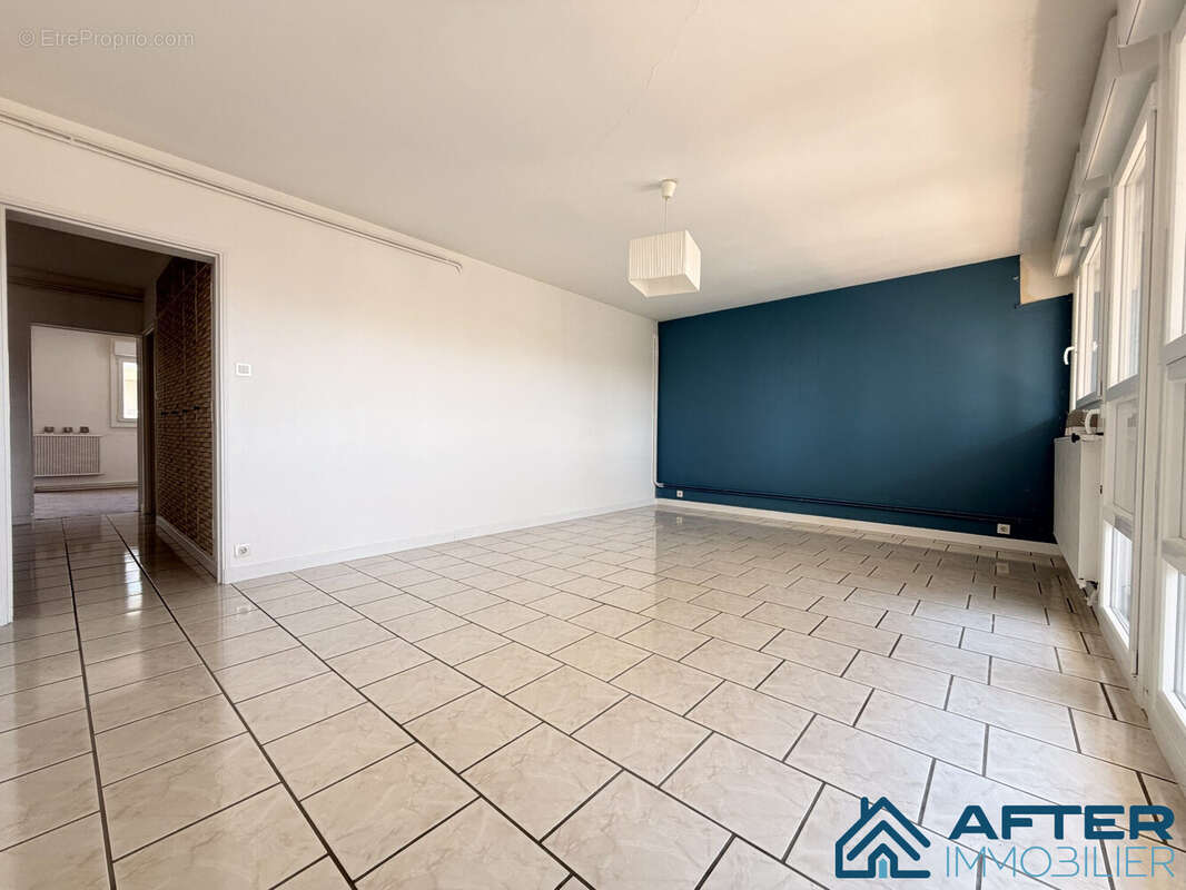 Appartement à JARVILLE-LA-MALGRANGE