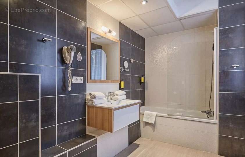 INVESTISSEMENT LOCATIF  MONTPELLIER  Résidence de tourisme Odalys Les Occitanes - 6,93 % de rentabilité - photo 5