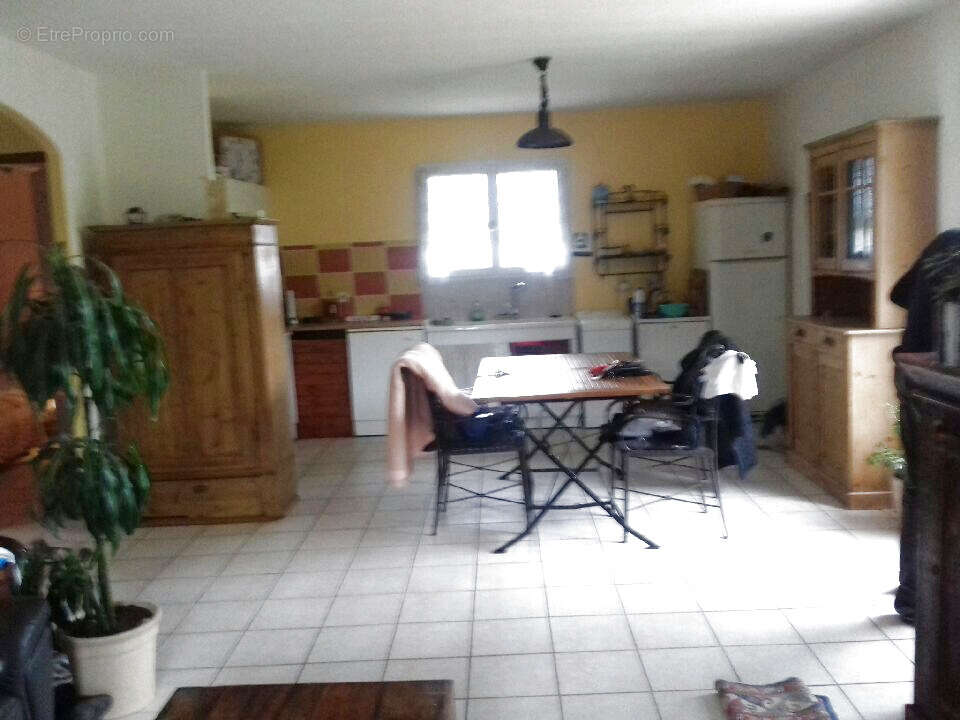 A vendre Villa 3 pièces sur 800m2 de terrain à Saint Felix de Lodez - photo 2