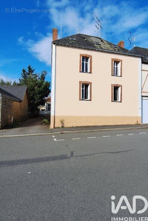 Photo 1 - Maison à GUEMENE-PENFAO