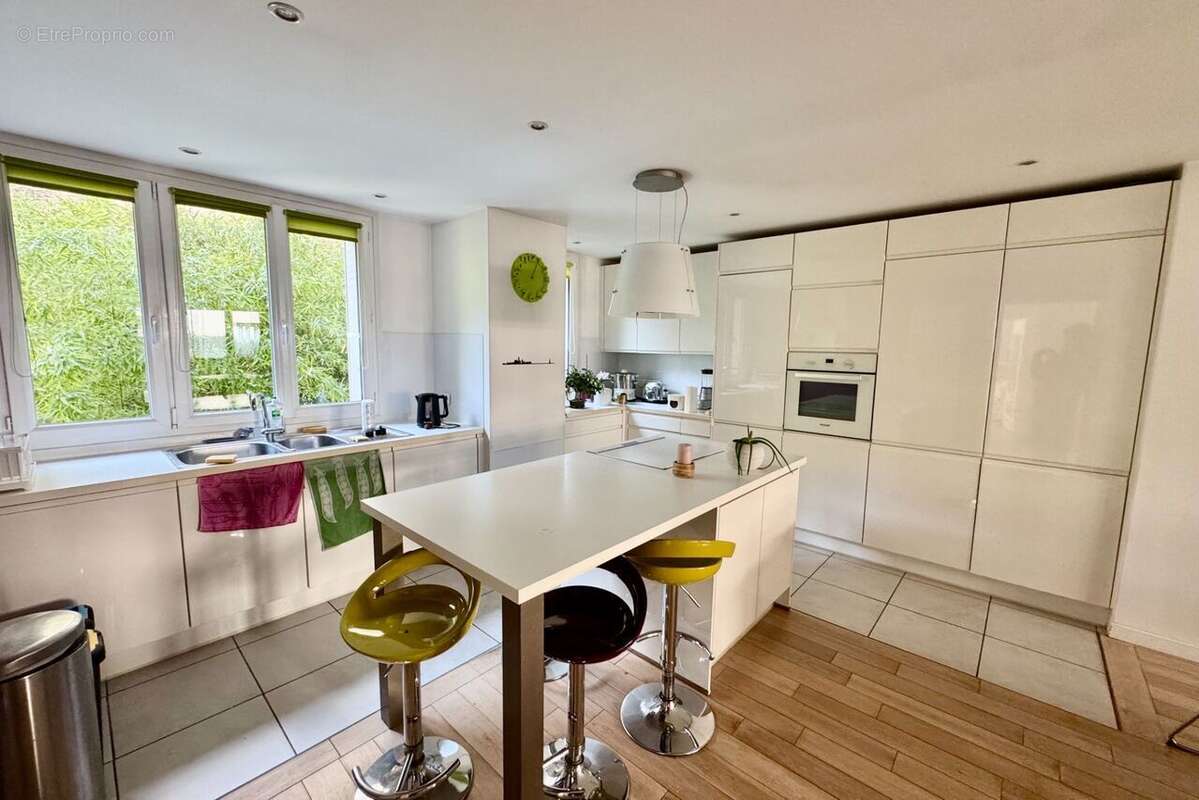 Appartement à PARIS-6E