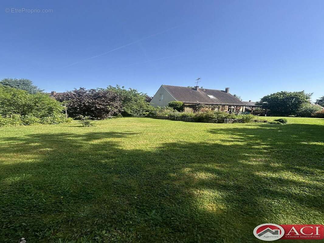 Maison 7 pièces à Ully-saint-georges (60730) - photo 9