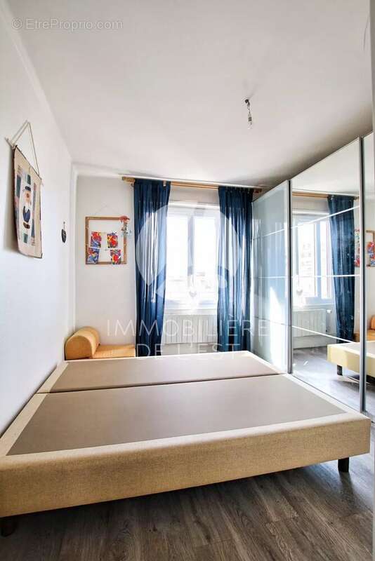T4 - LYON 8 - 75m² - photo 6