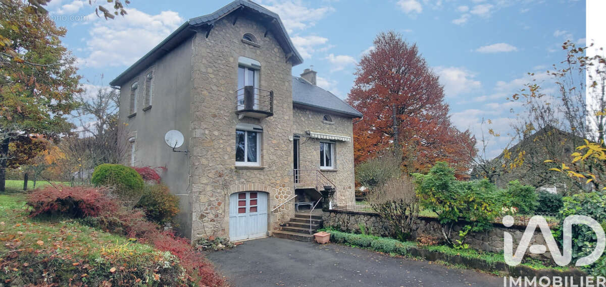 Photo 1 - Maison à CHIRAC-BELLEVUE