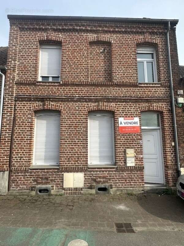 Maison à vendre 6 pièces ROUVIGNIES (59) - photo 6