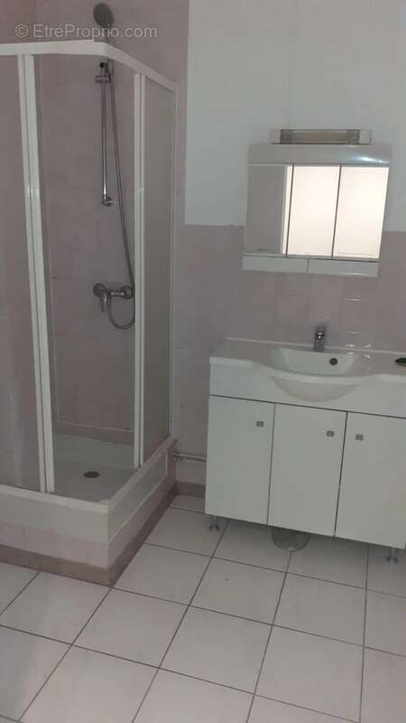 Appartement à SAINT-PIERRE-LE-MOUTIER