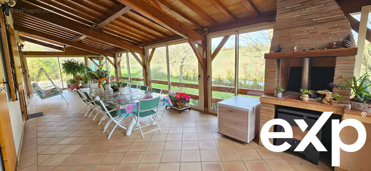 Maison à SAINT-PARDOUX-ISAAC