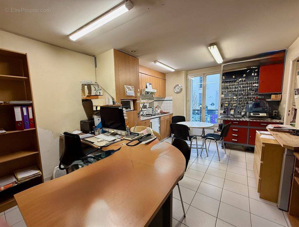 Appartement à PARIS-20E