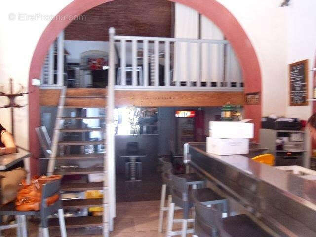 Commerce à SAN-MARTINO-DI-LOTA