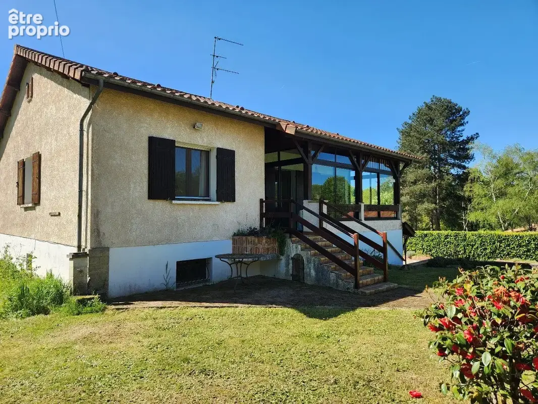 Vouleme - Maison de 5 chambres avec sous-sol, jardin privé, possibilité d'opportunité d'affaires/gîte - photo 2
