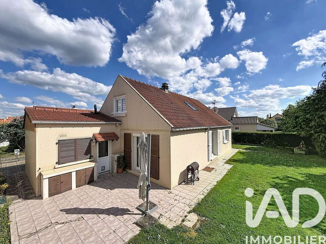 Photo 6 - Maison à MARLY