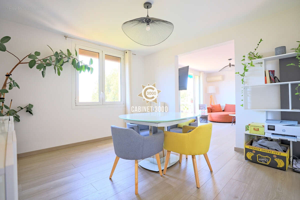 Appartement à HYERES