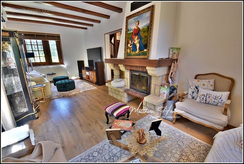 Majestueuse maison 6 chambres, 3 salles de bains/douche, 3 WC, bureau, garage, DPE C ! - photo 21