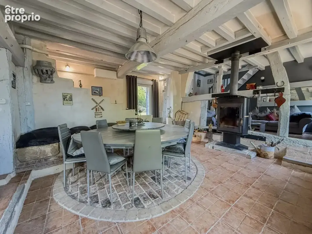4700 - maison avec piscine et son parc de 4180 m² - photo 10