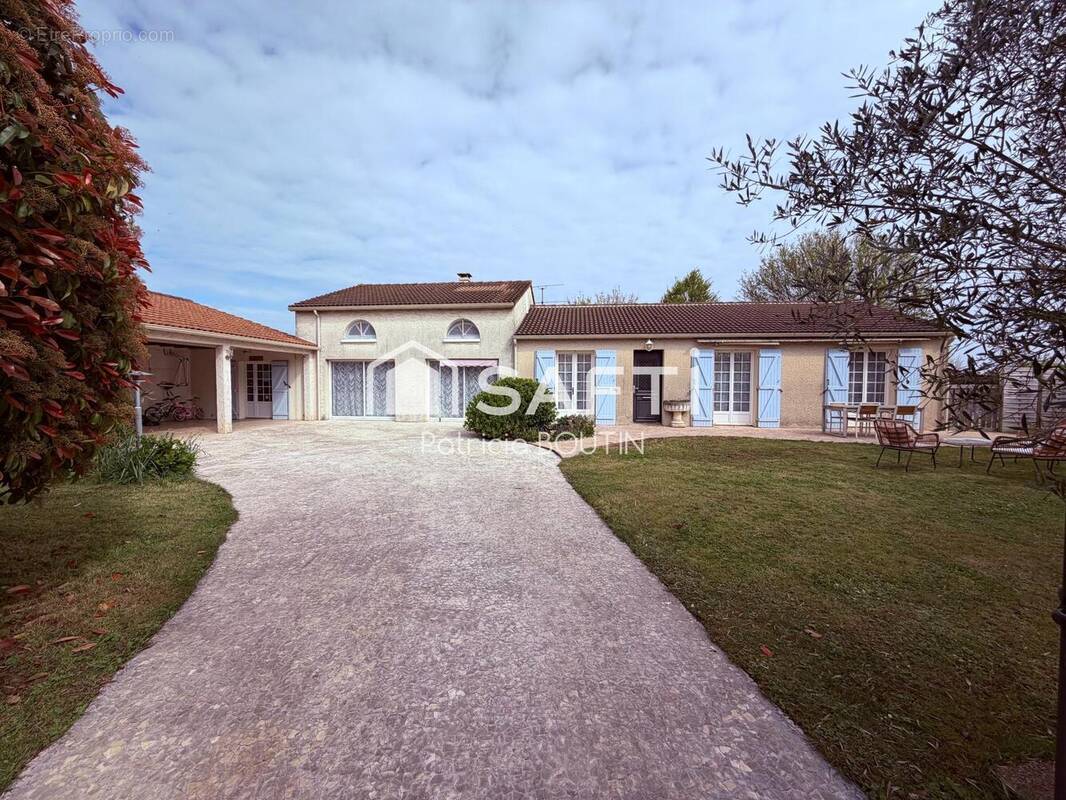 Photo 1 - Maison à VILLIERS-EN-PLAINE