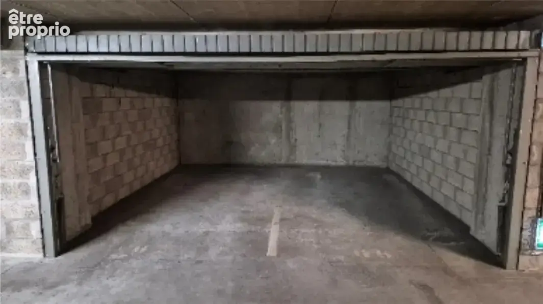 Parking à LYON-3E