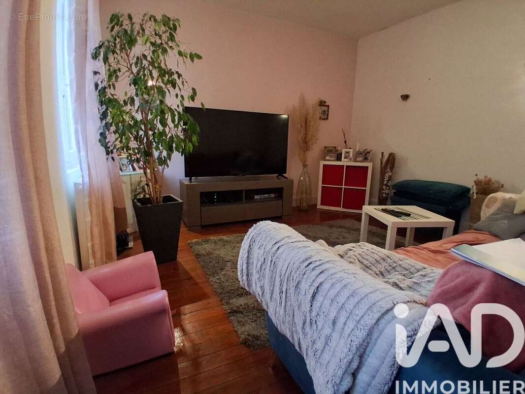 Photo 7 - Maison à LE PETIT-QUEVILLY