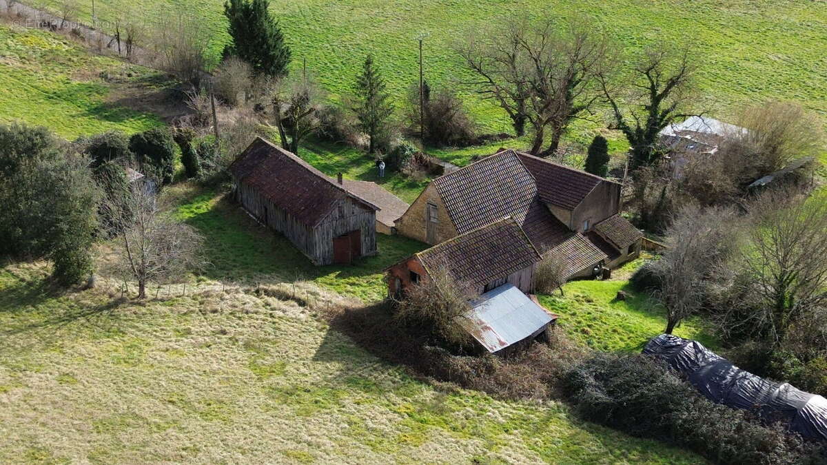 DJI0372 - Maison à COUX-ET-BIGAROQUE
