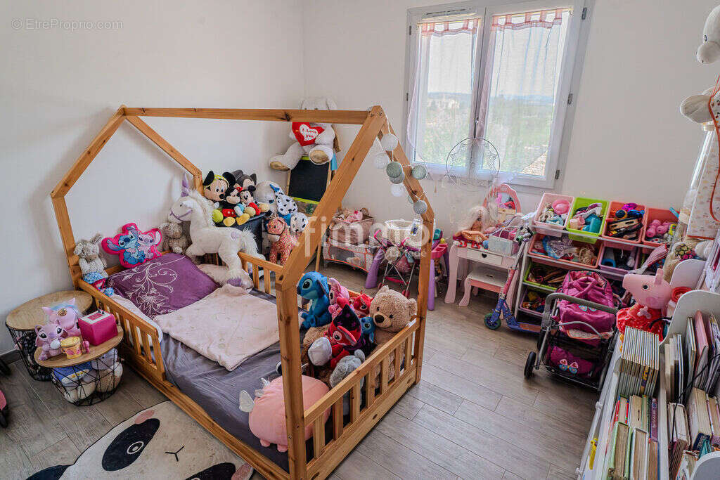 Maison familiale récente avec vue - photo 11