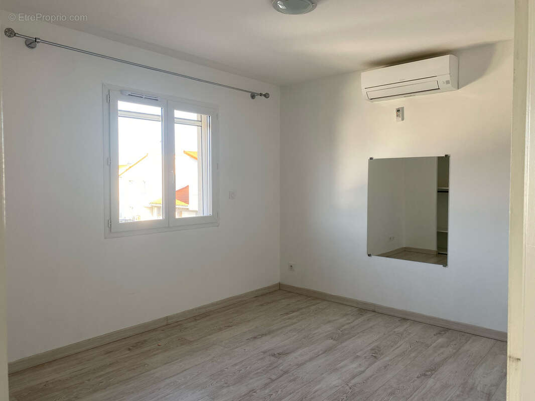 Maison à PONT-DU-CHATEAU