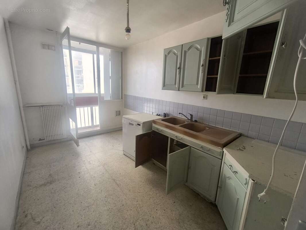 Appartement à NIMES