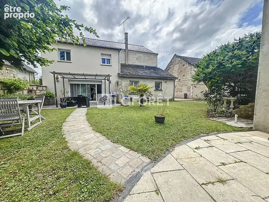 Maison Saint Just Sur Dive 5 pièce(s) 190 m2 - photo 4