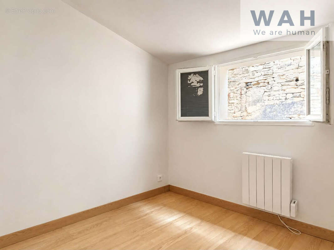 Maison de village t4 avec cours et gros potentiel en rez-de-chaussee - photo 8