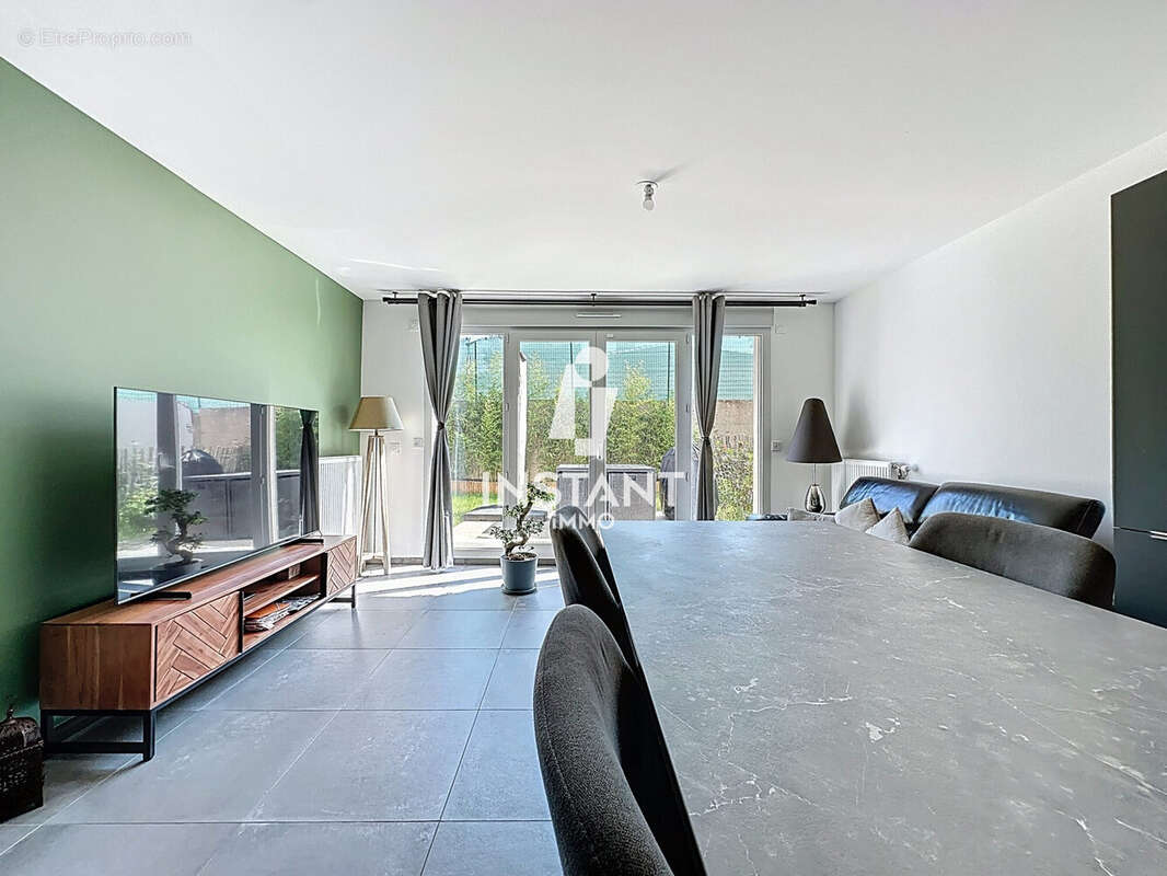 Appartement à CHAMPIGNY-SUR-MARNE