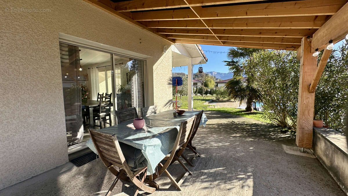 Maison à SAINT-JUST-DE-CLAIX