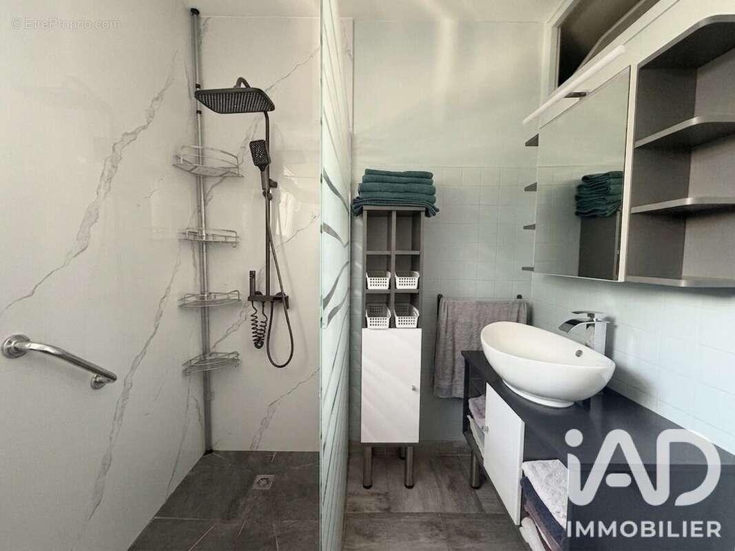 Maison 85 m² à Lamothe-Landerron  - photo 9