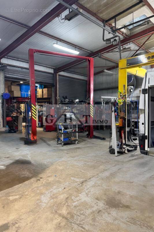 Commerce à VITRY-SUR-SEINE