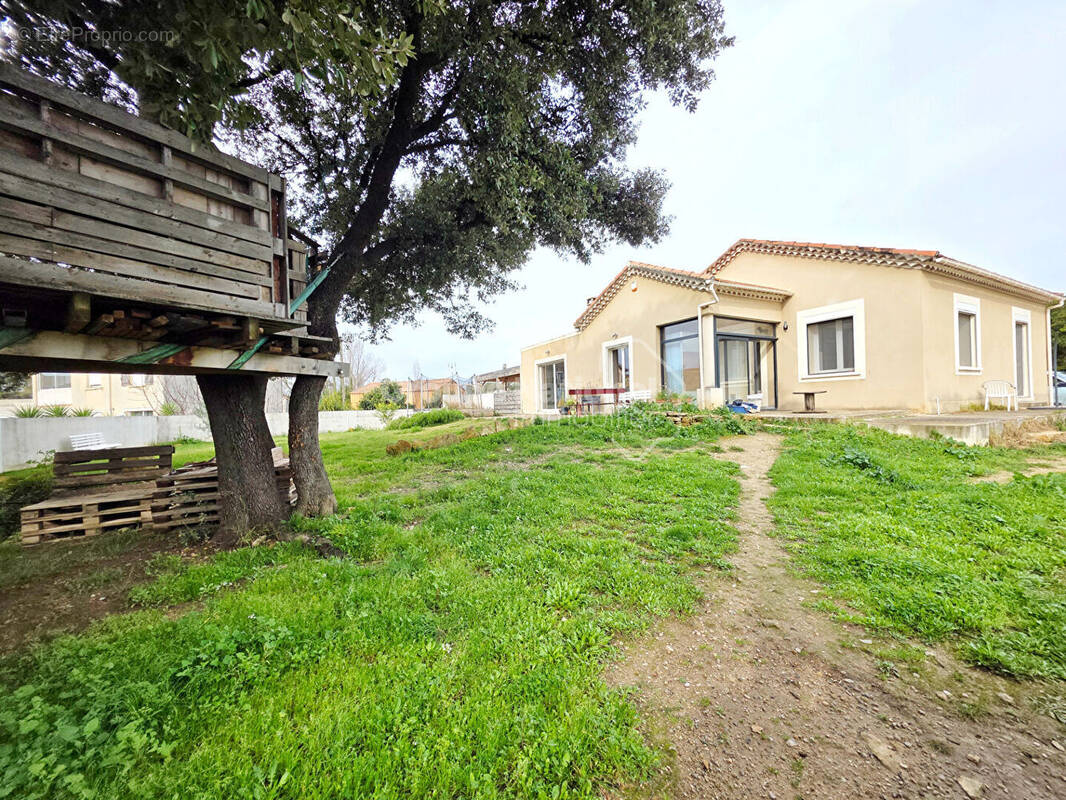Maison à MIRAMAS