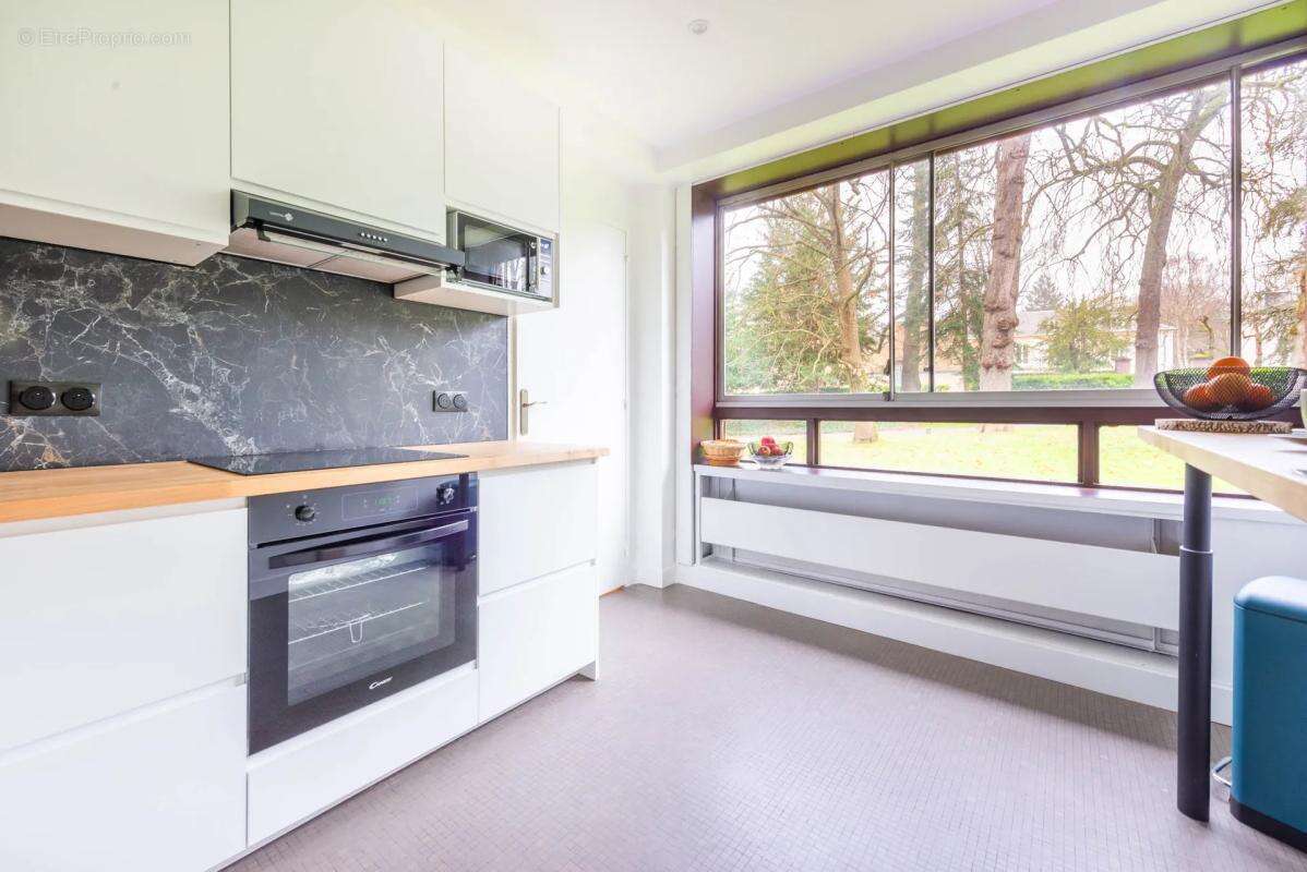 Appartement à LOUVECIENNES