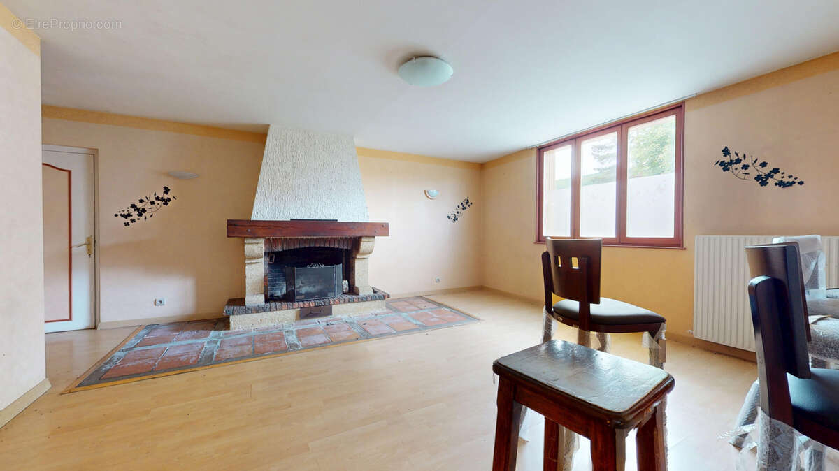 Appartement à CLERON