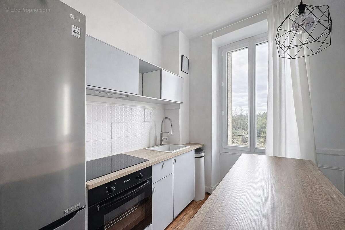 Appartement à SAINT-MAUR-DES-FOSSES