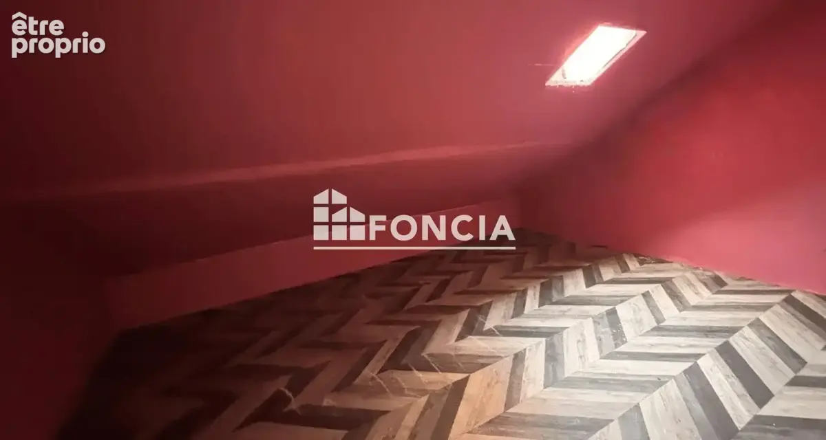 Montmirail – Maison de caractère 6 pièces – 111 m² – 3 chambres – Jardin, dépendance et garage - photo 12